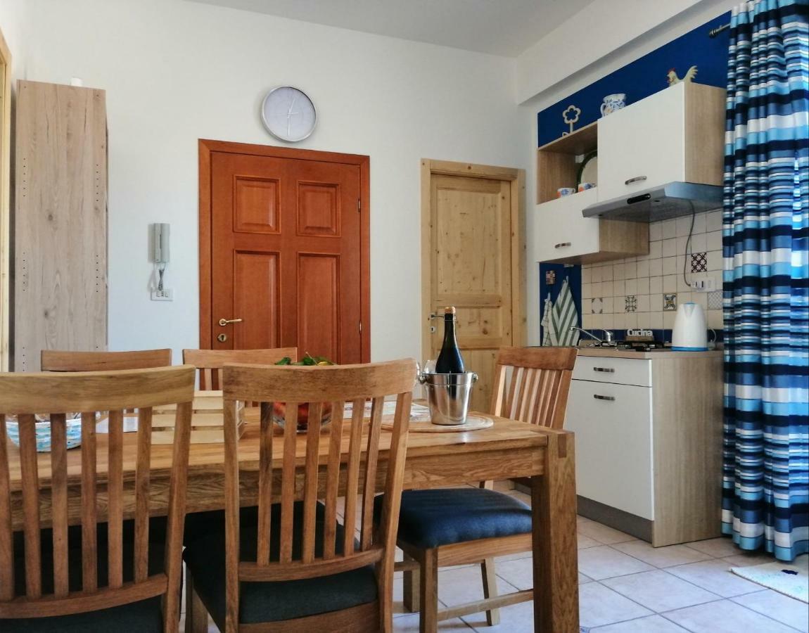 La Dimora Di Helios Apartment Noto Ngoại thất bức ảnh